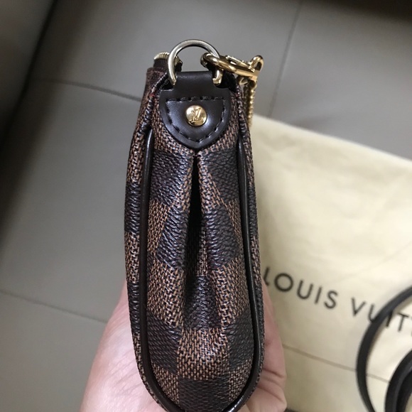 Louis Vuitton Eva clutch - Picture 5 of 8